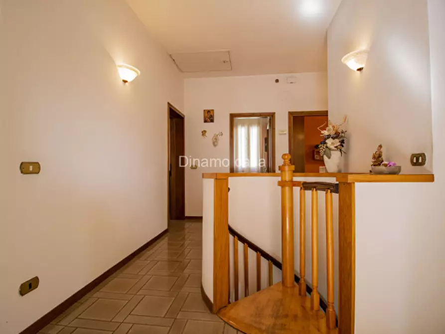 Immagine 12 di Casa bifamiliare in vendita  in montale a Montale