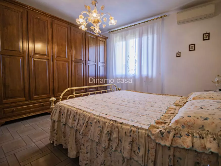 Immagine 35 di Casa bifamiliare in vendita  in montale a Montale