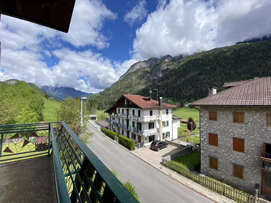 Immagine 7 di Appartamento in vendita  in Via Giovanni Da Rin Fioretto,20 a Vigo Di Cadore