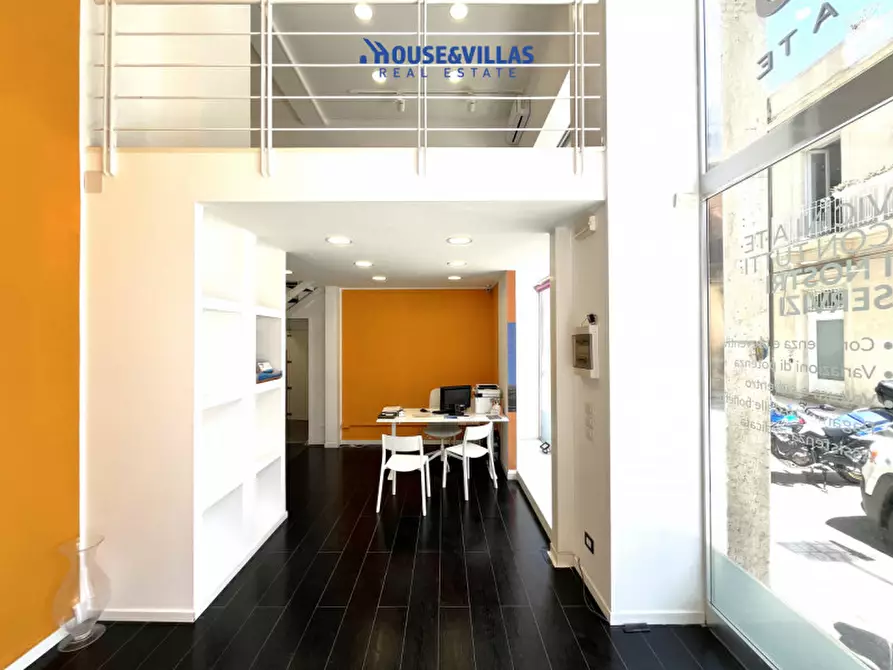 Immagine 2 di Negozio in affitto  in Via Roma a Avola