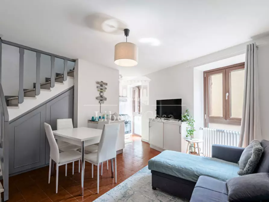 Immagine 5 di Appartamento in vendita  in Via teatro Vecchio a Salò