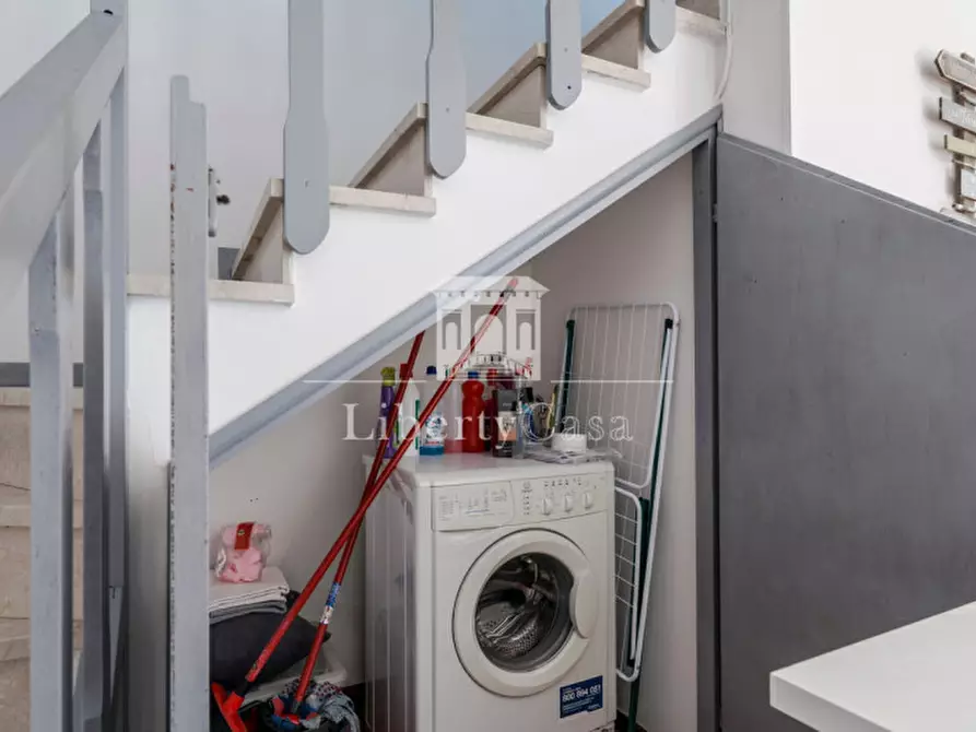 Immagine 14 di Appartamento in vendita  in Via teatro Vecchio a Salò