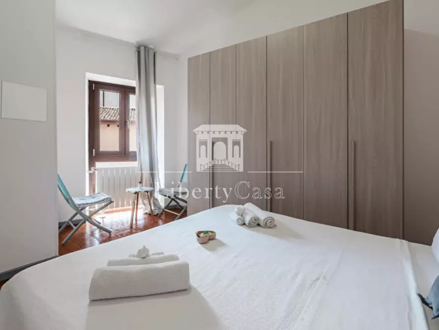 Immagine 15 di Appartamento in vendita  in Via teatro Vecchio a Salò