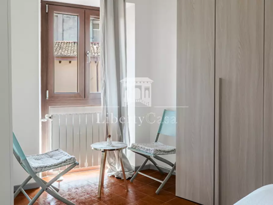 Immagine 16 di Appartamento in vendita  in Via teatro Vecchio a Salò