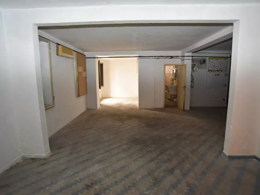 Immagine 5 di Negozio in vendita  in Via Alberto Mario, 20 a Vicenza