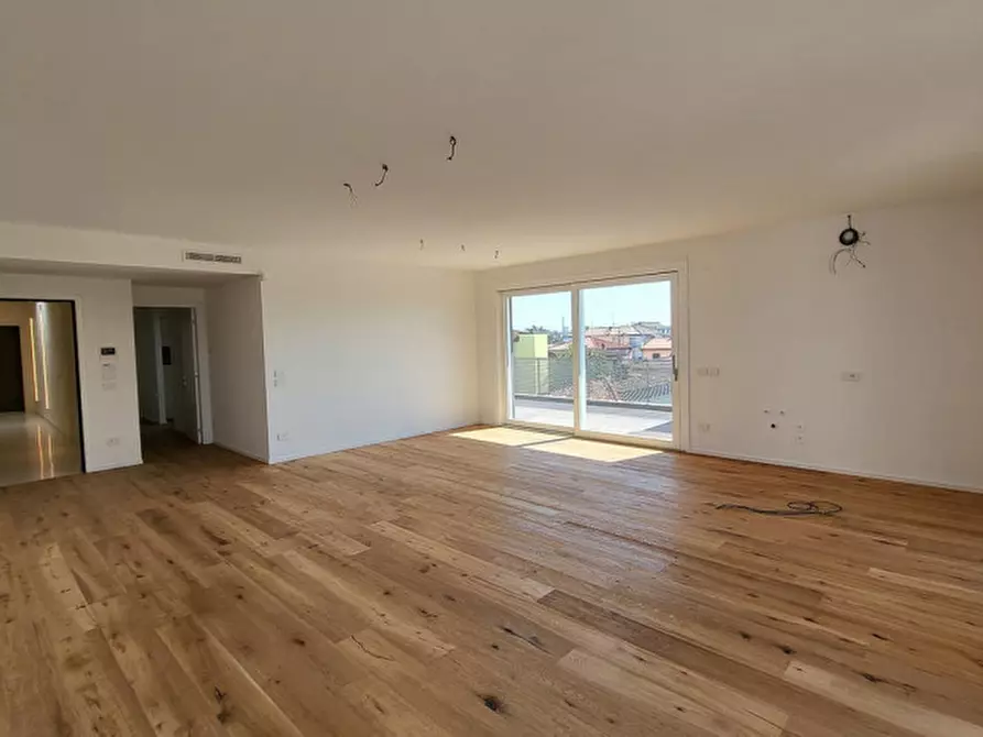 Immagine 2 di Appartamento in vendita  a Padova