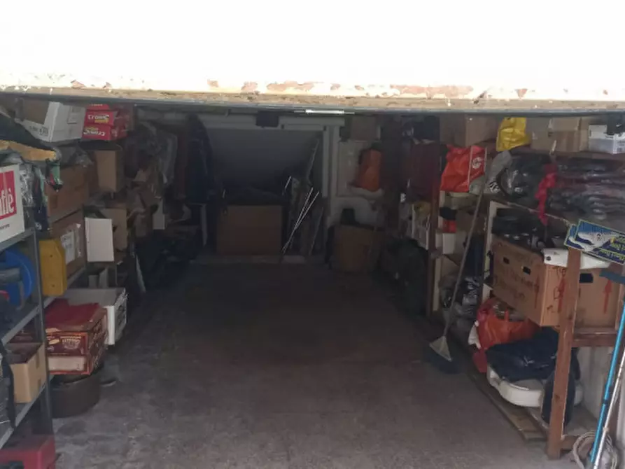 Immagine 1 di Garage in vendita  in via dei muretti a Rapallo