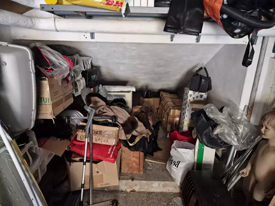 Immagine 4 di Garage in vendita  in via dei muretti a Rapallo
