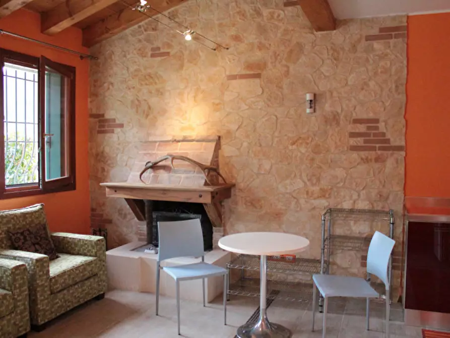 Immagine 1 di Appartamento in vendita  in Via Valle dei Mulini a Arcugnano