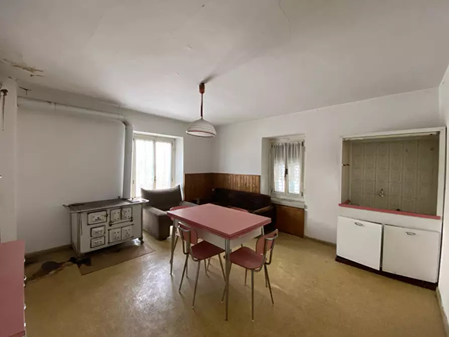 Immagine 4 di Palazzo in vendita  in Via Borgo Da Rin di sotto,1 a Vigo Di Cadore