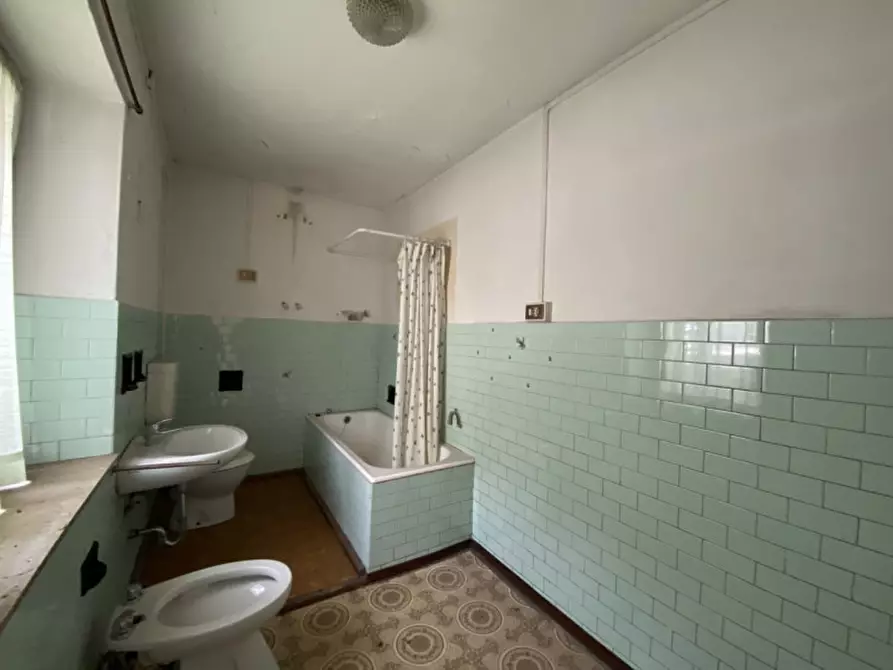 Immagine 9 di Palazzo in vendita  in Via Borgo Da Rin di sotto,1 a Vigo Di Cadore