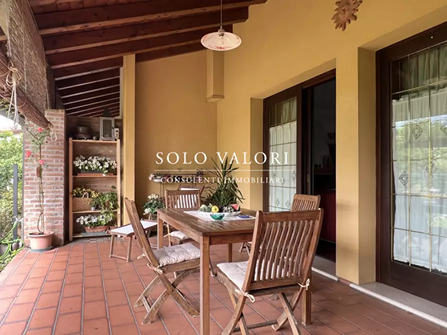 Immagine 1 di Casa bifamiliare in vendita  a Resana