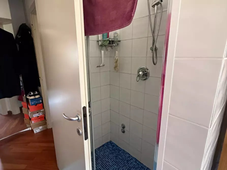 Immagine 15 di Appartamento in vendita  in Via Bari a Senigallia