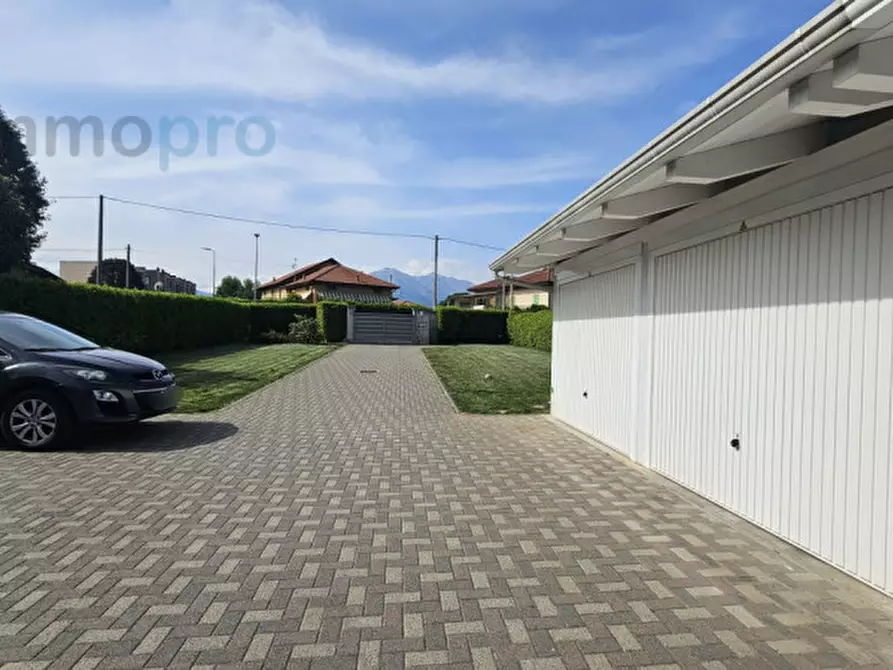 Immagine 8 di Villa in vendita  a Rivarolo Canavese