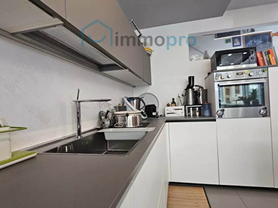 Immagine 29 di Villa in vendita  a Rivarolo Canavese