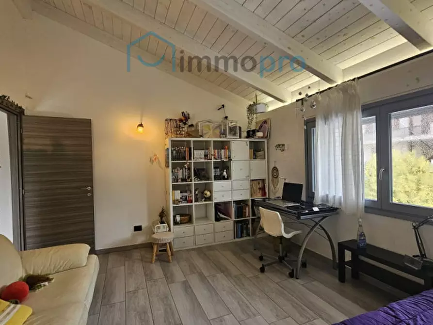 Immagine 45 di Villa in vendita  a Rivarolo Canavese