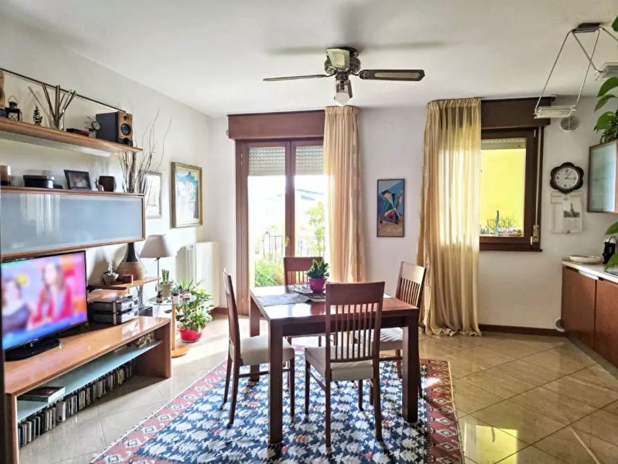 Immagine 1 di Appartamento in vendita  in Via Roma, N. 114 a Vigodarzere