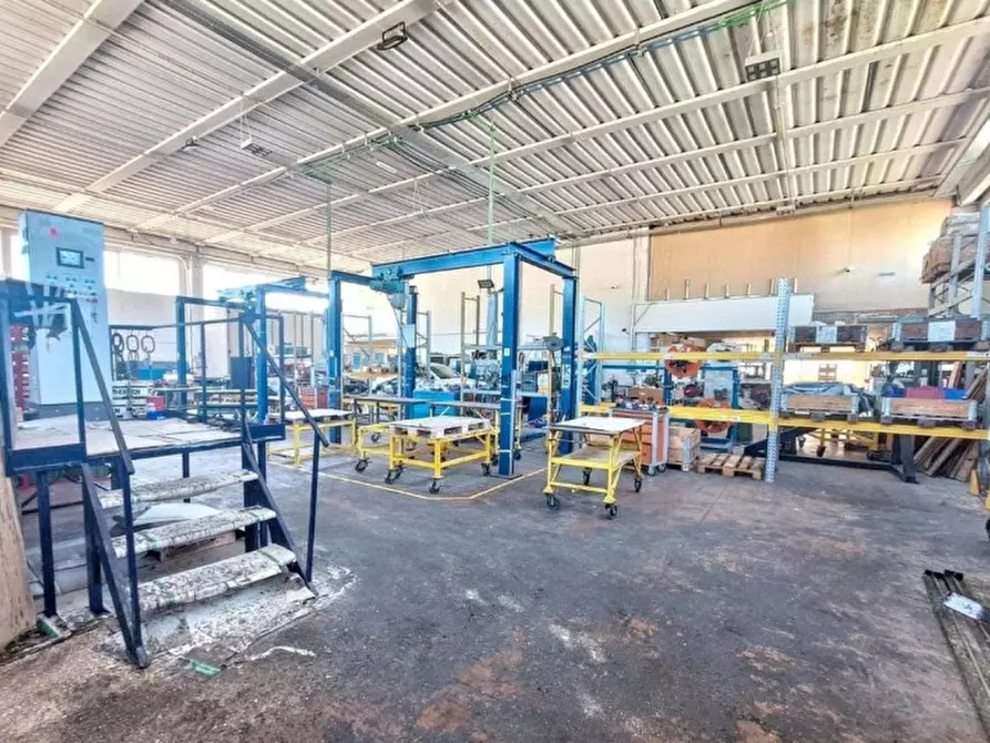 Immagine 2 di Capannone industriale in vendita  in Via Edison, Panicale PG, Italia a Panicale