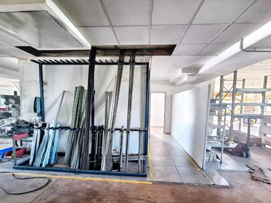 Immagine 11 di Capannone industriale in vendita  in Via Edison, Panicale PG, Italia a Panicale