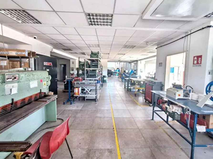 Immagine 16 di Capannone industriale in vendita  in Via Edison, Panicale PG, Italia a Panicale
