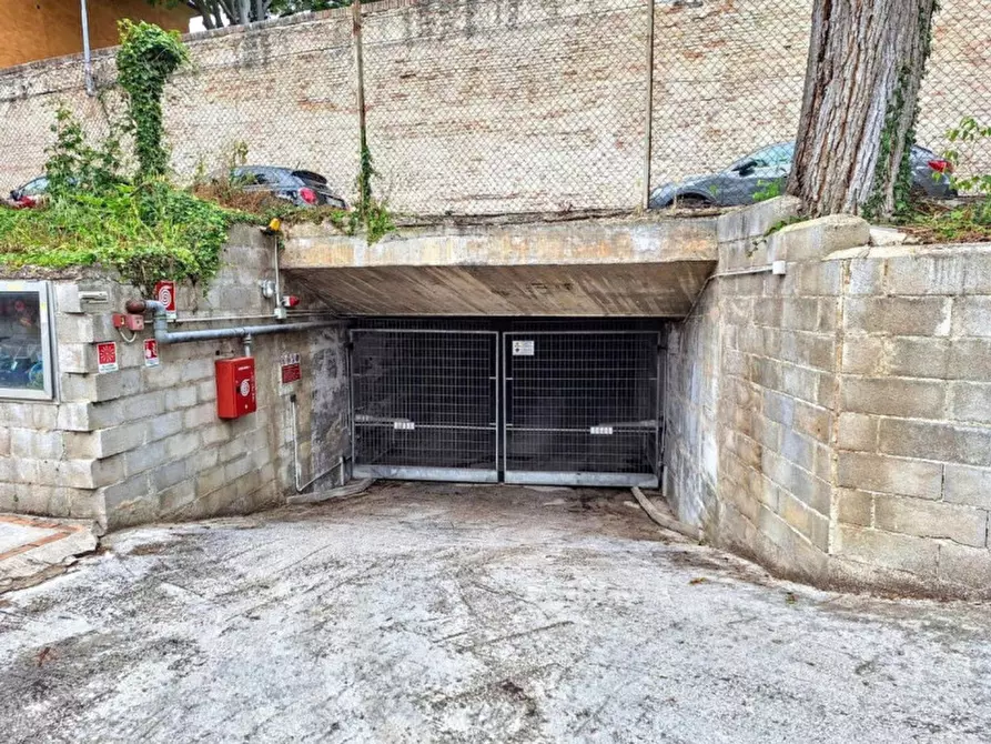 Immagine 13 di Ufficio in vendita  in via XV Settembre, N. 16 a Jesi