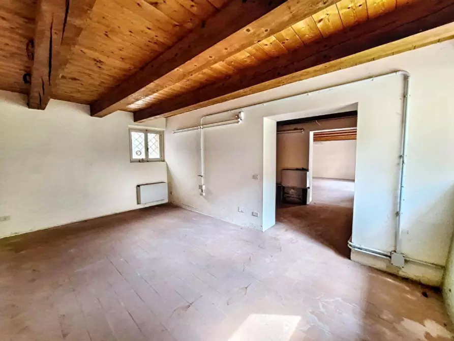 Immagine 6 di Negozio in vendita  in via XV Settembre, N. 16 a Jesi