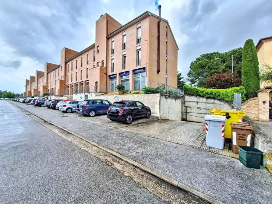 Immagine 1 di Posto auto in vendita  in via Anconetani, N. 2 a Jesi