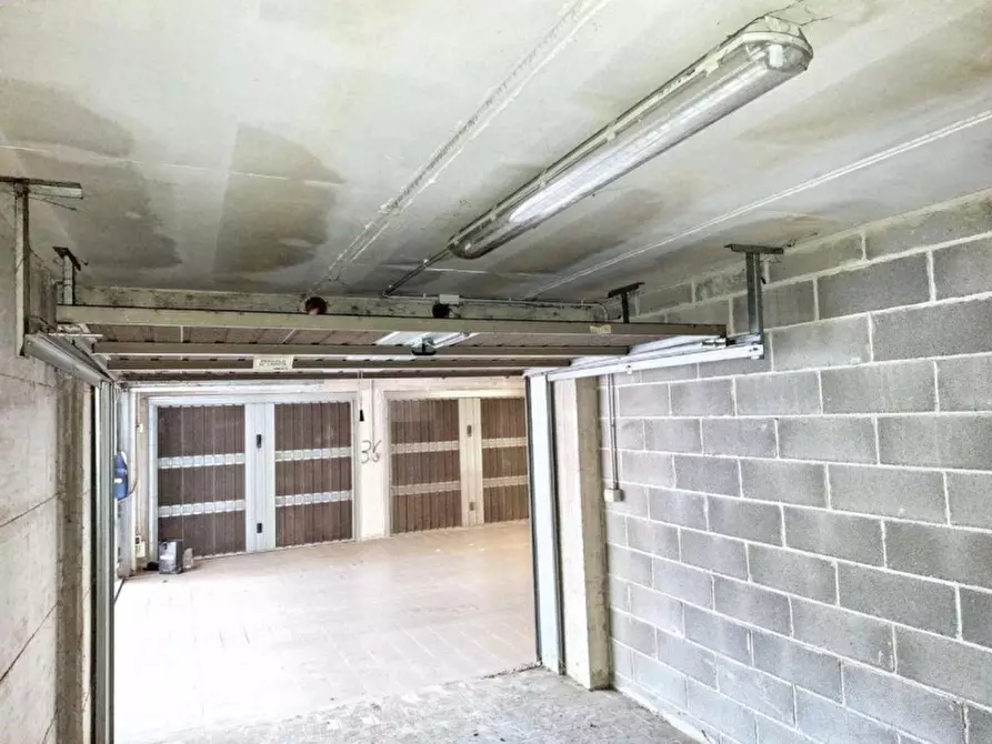 Immagine 8 di Posto auto in vendita  in via Anconetani, N. 2 a Jesi