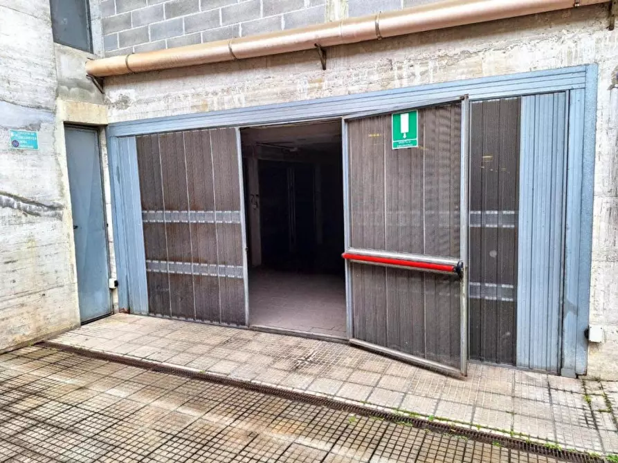 Immagine 12 di Posto auto in vendita  in via Anconetani, N. 2 a Jesi