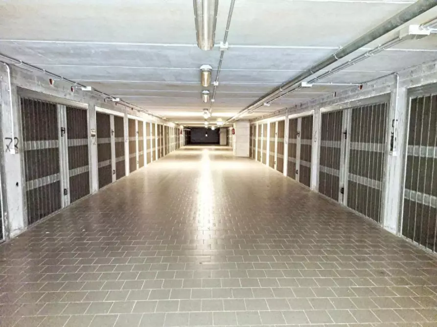 Immagine 13 di Posto auto in vendita  in via Anconetani, N. 2 a Jesi