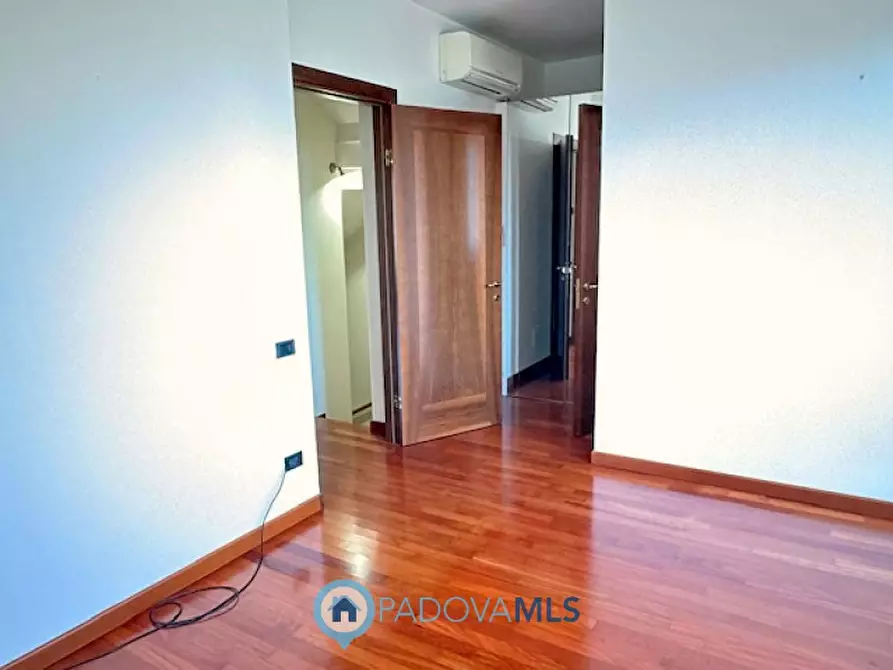 Immagine 14 di Casa bifamiliare in vendita  in Via Venezia a Vigodarzere