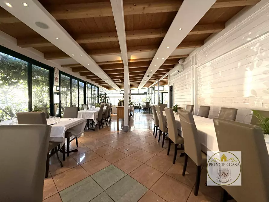 Immagine 6 di Attività commerciale in vendita  in Via Roma Est a Ospedaletto Euganeo