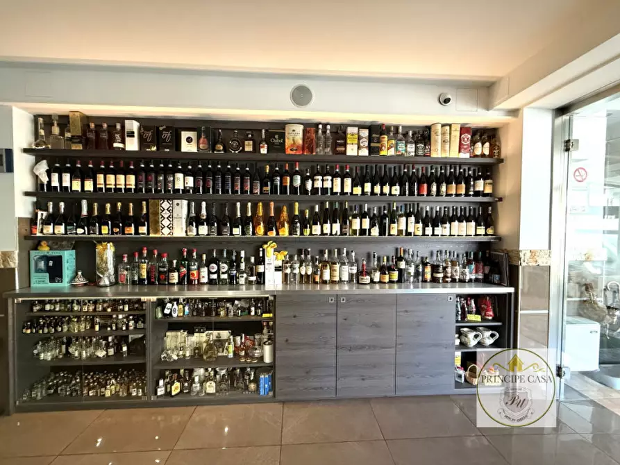 Immagine 19 di Attività commerciale in vendita  in Via Roma Est a Ospedaletto Euganeo