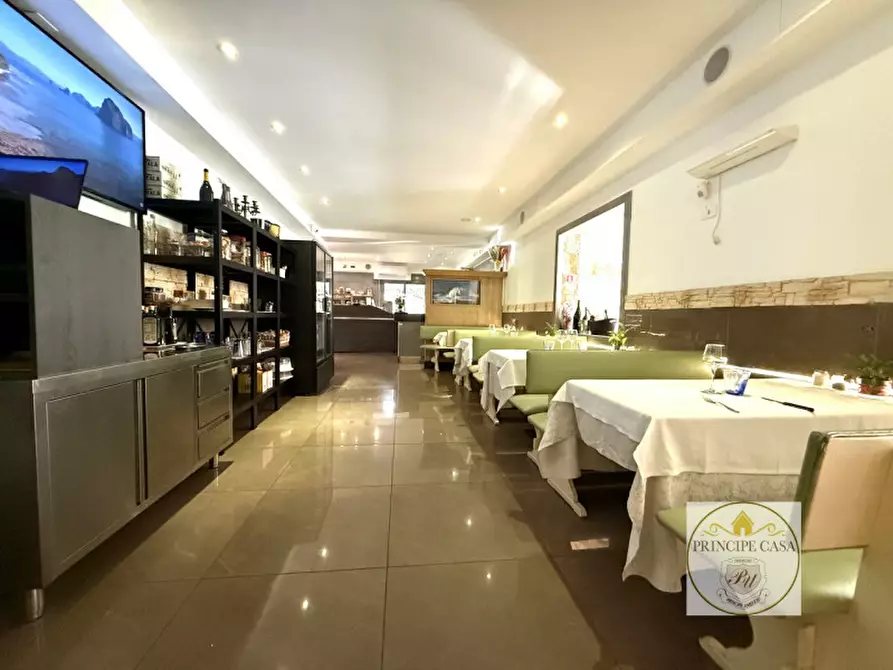 Immagine 20 di Attività commerciale in vendita  in Via Roma Est a Ospedaletto Euganeo