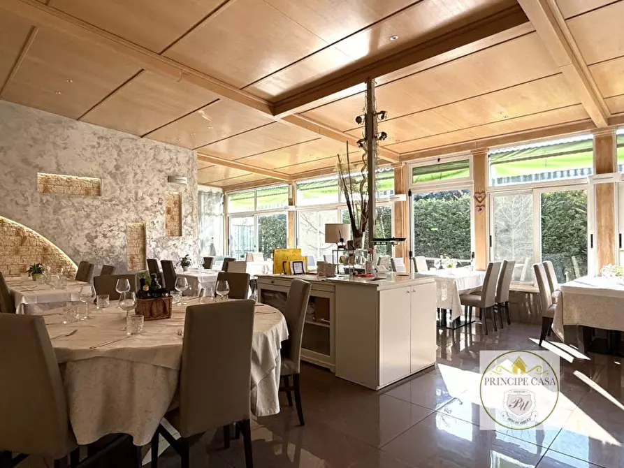 Immagine 24 di Attività commerciale in vendita  in Via Roma Est a Ospedaletto Euganeo