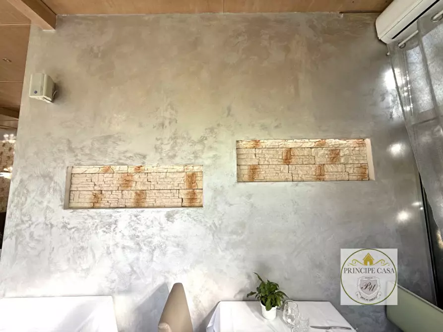 Immagine 37 di Attività commerciale in vendita  in Via Roma Est a Ospedaletto Euganeo