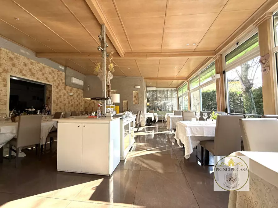 Immagine 39 di Attività commerciale in vendita  in Via Roma Est a Ospedaletto Euganeo