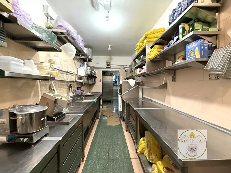 Immagine 50 di Attività commerciale in vendita  in Via Roma Est a Ospedaletto Euganeo