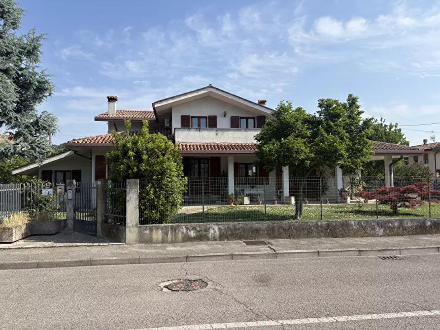 Immagine 6 di Casa indipendente in vendita  in Via Miramonti a Torreglia