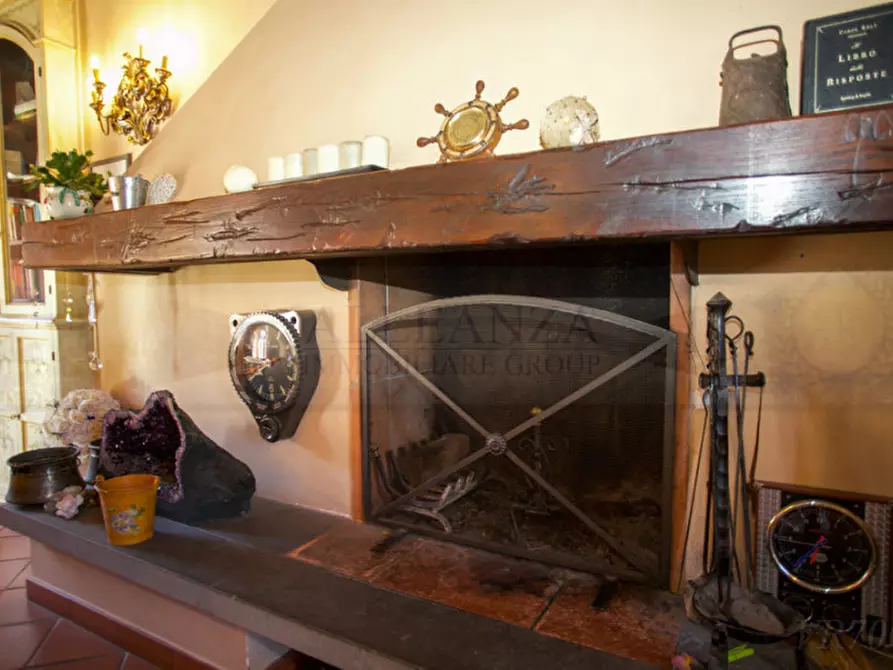 Immagine 11 di Rustico / casale in vendita  in Romola a Scandicci