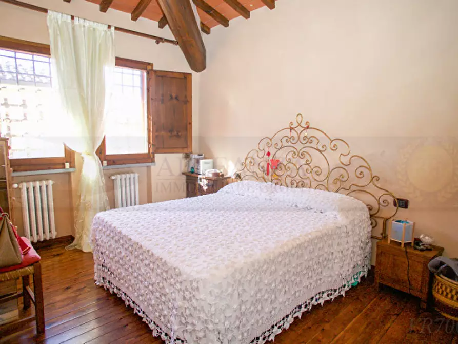 Immagine 15 di Rustico / casale in vendita  in Romola a Scandicci