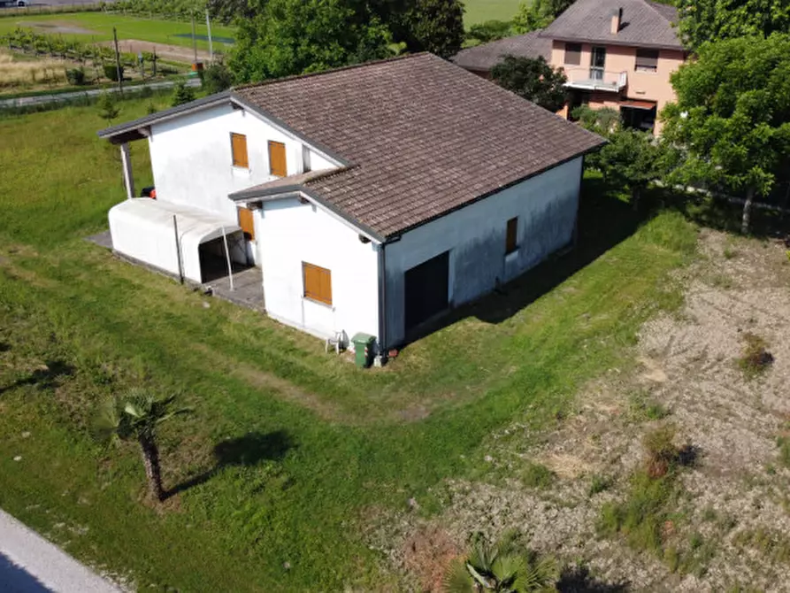 Immagine 4 di Casa indipendente in vendita  in Via Monte Cengio a Mestrino