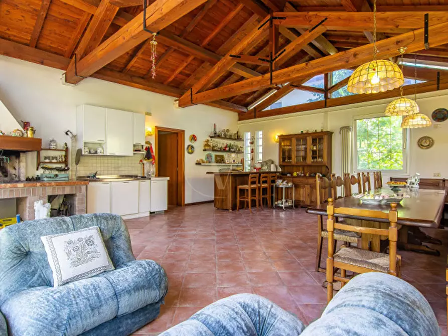 Immagine 33 di Villa in vendita  in Via Ugo Foscolo a Vicenza