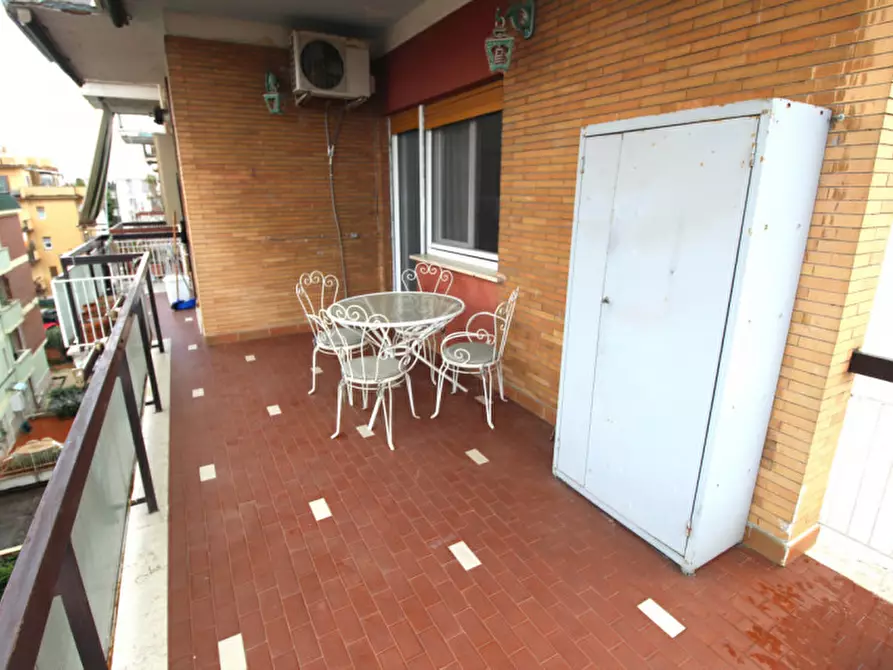 Immagine 16 di Appartamento in vendita  in Via Leopoldo Ruspoli a Roma