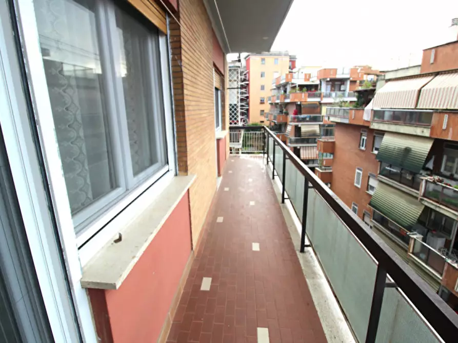 Immagine 20 di Appartamento in vendita  in Via Leopoldo Ruspoli a Roma