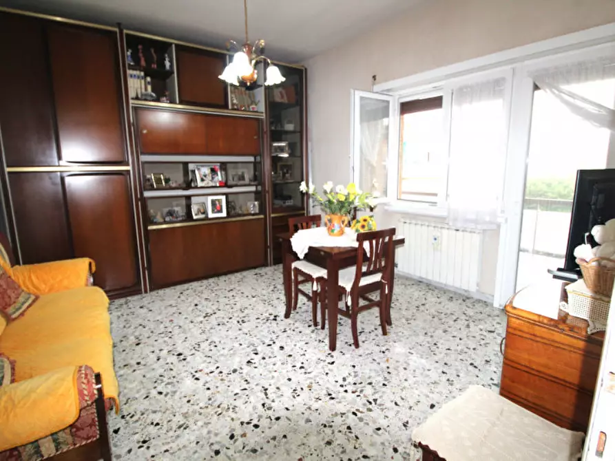 Immagine 21 di Appartamento in vendita  in Via Leopoldo Ruspoli a Roma