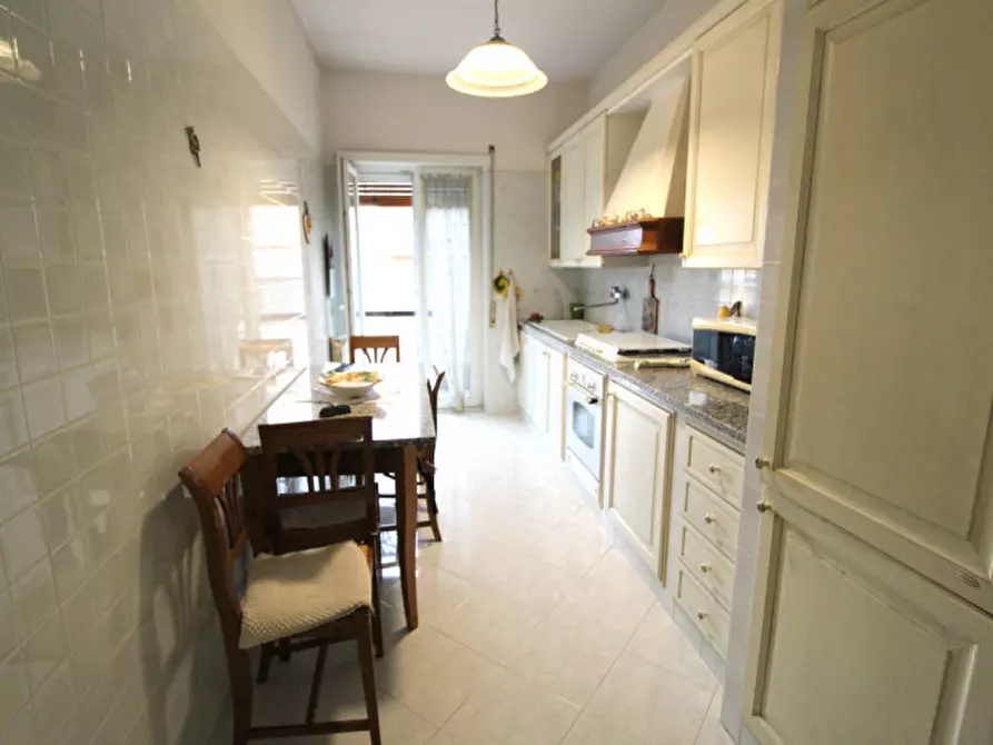 Immagine 23 di Appartamento in vendita  in Via Leopoldo Ruspoli a Roma