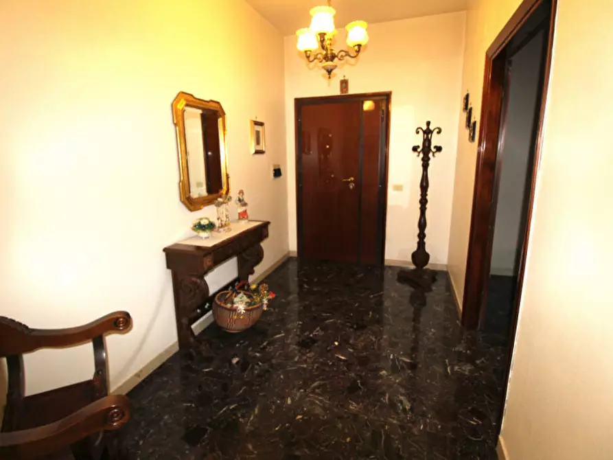 Immagine 24 di Appartamento in vendita  in Via Leopoldo Ruspoli a Roma