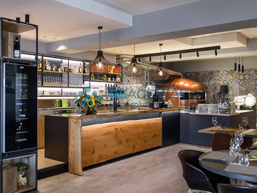 Immagine 3 di Attività commerciale in vendita  in Viale Trieste 95 a Vicenza