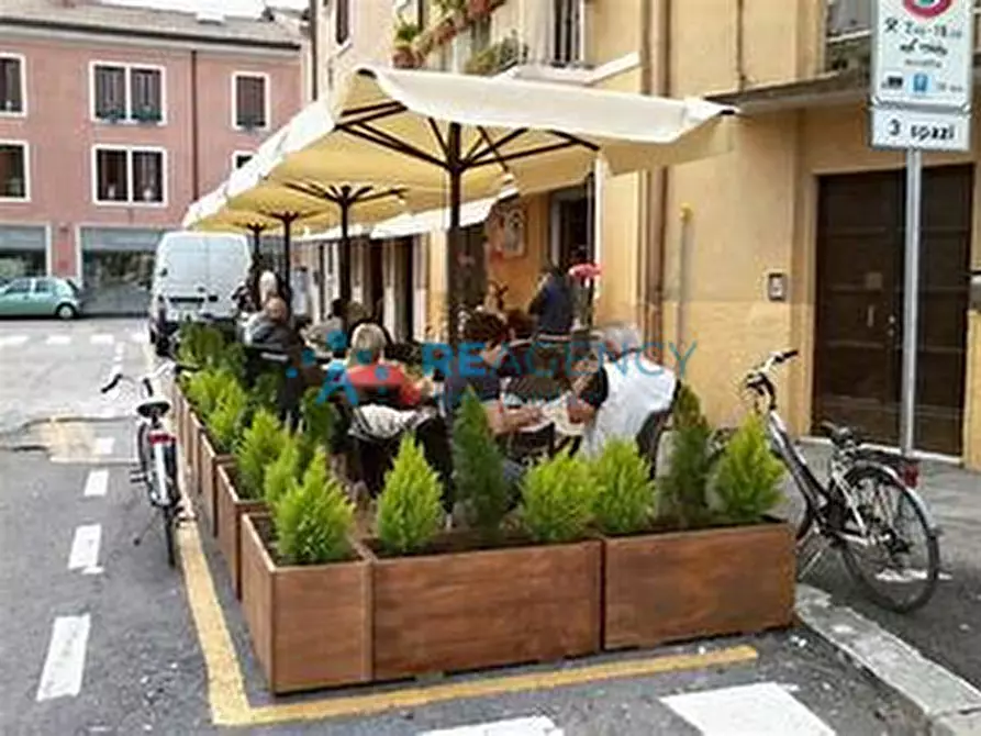 Immagine 5 di Attività commerciale in vendita  in Viale Trieste 95 a Vicenza